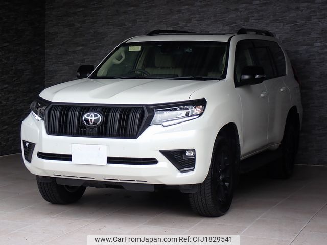 toyota land-cruiser-prado 2023 CFJ1829541 image 1