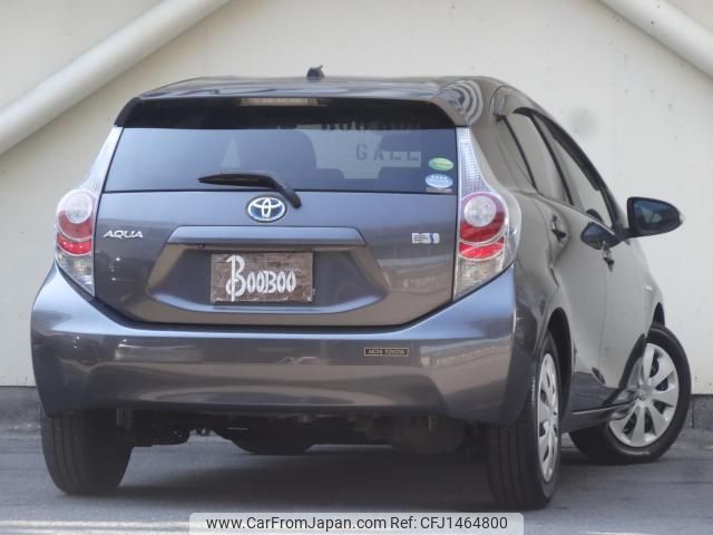 toyota aqua 2012 CFJ1464800 image 2