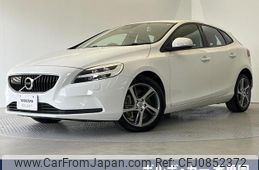 volvo v40 2017 quick_quick_MB4154T_YV1MV2920H2379938