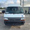toyota regiusace 2004 CFJ1686068 image 4