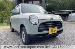 daihatsu mira-gino 2006 CFJ1599930