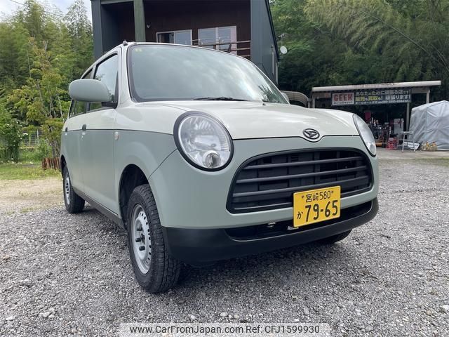 daihatsu mira-gino 2006 CFJ1599930 image 1