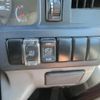 isuzu elf-truck 2010 CFJ1568517 image 16
