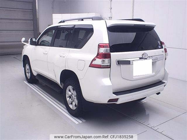 toyota land-cruiser-prado 2017 CFJ1835258 image 2