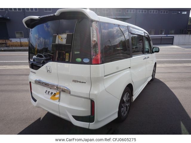 honda stepwagon 2016 -HONDA--Stepwgn RP3--RP3-1106705---HONDA--Stepwgn RP3--RP3-1106705- image 2