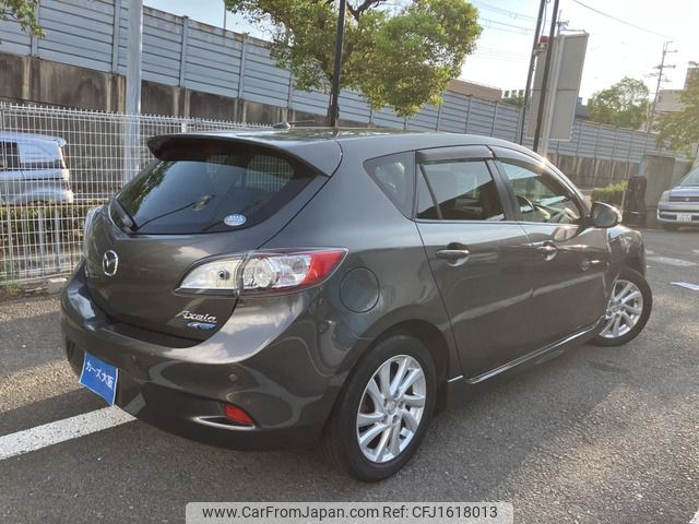 mazda axela 2011 CFJ1618013 image 2