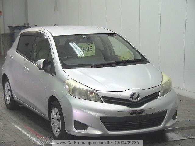 toyota vitz 2011 504928-241128162506 image 2