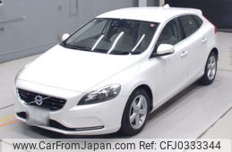 volvo v40 2014 -VOLVO 【岐阜 330ぬ1154】--Volvo V40 MB4164T-YV1MV485BE2155251---VOLVO 【岐阜 330ぬ1154】--Volvo V40 MB4164T-YV1MV485BE2155251-