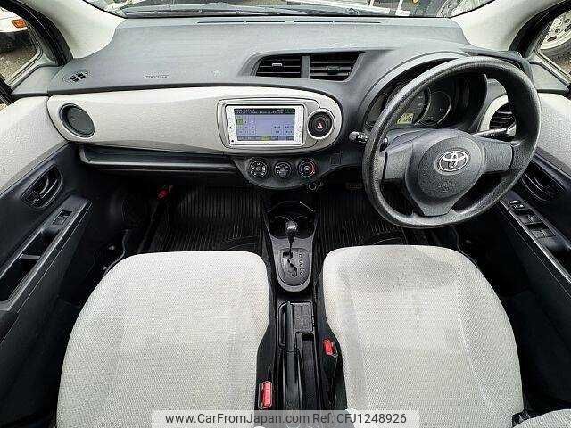 toyota vitz 2013 504928-930507 image 1