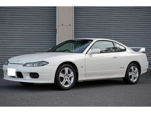 car_596e060d-883c-4ca1-a0fb-