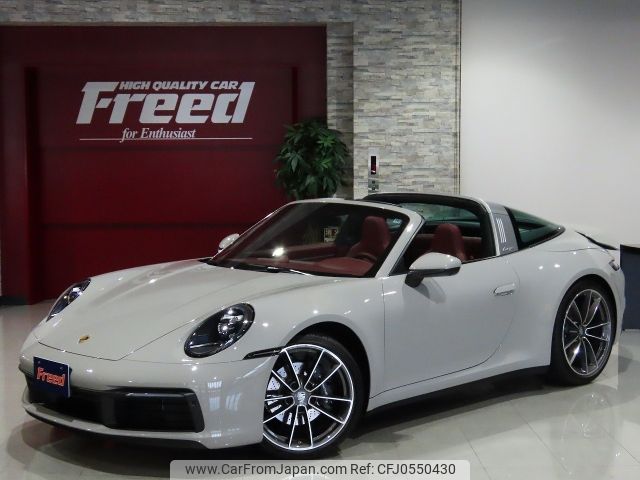 porsche 911 2024 CFJ0550430 image 1