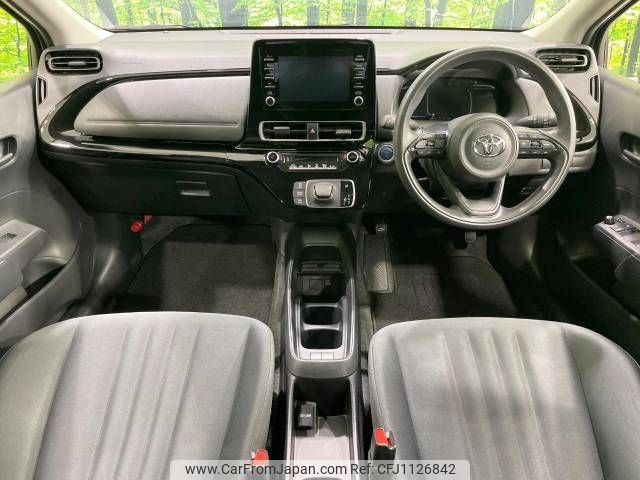 toyota aqua 2023 -TOYOTA--AQUA 6AA-MXPK11--MXPK11-2152376---TOYOTA--AQUA 6AA-MXPK11--MXPK11-2152376- image 2