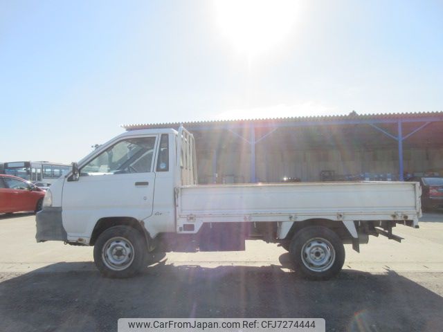 toyota-townace-truck-2003-2942-car_5984a367-d807-41a1-957c-8174cd2062df