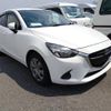 mazda demio 2019 CFJ1594602 image 2