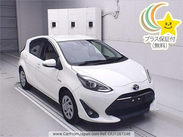 toyota aqua 2018 -TOYOTA--AQUA NHP10-6710098---TOYOTA--AQUA NHP10-6710098- image 1