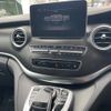 mercedes-benz v-class 2016 quick_quick_447811_WDF44781323199745 image 11
