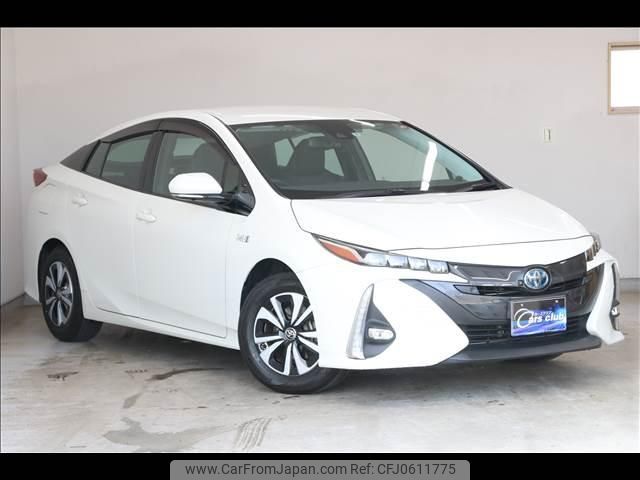 toyota prius-phv 2019 -TOYOTA--Prius PHV ZVW52--3131926---TOYOTA--Prius PHV ZVW52--3131926- image 2