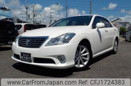 toyota crown 2012 CFJ1724383