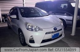toyota aqua 2013 CFJ1554099