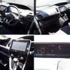nissan serena 2016 CFJ1599939 image 30