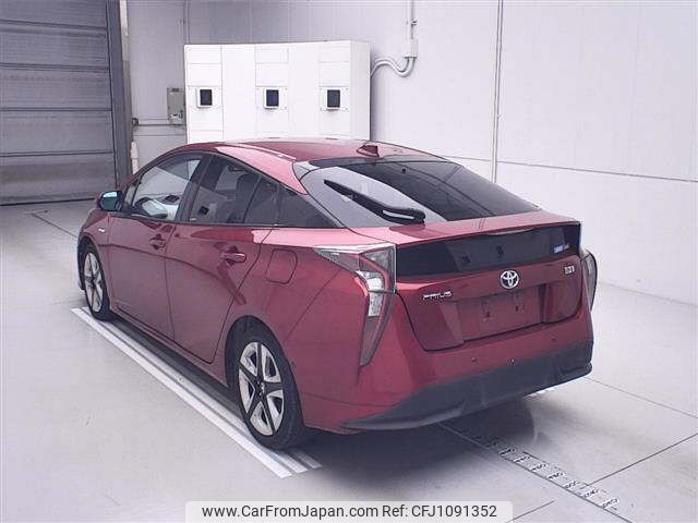 toyota prius 2016 -TOYOTA--Prius ZVW51-8011922---TOYOTA--Prius ZVW51-8011922- image 2