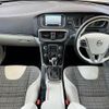 volvo v40 2017 -VOLVO--Volvo V40 MD4204T--H2415339---VOLVO--Volvo V40 MD4204T--H2415339- image 2