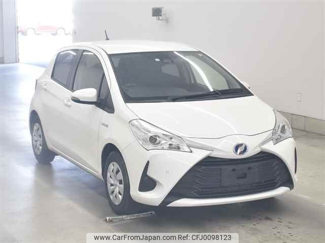 toyota vitz undefined -TOYOTA--Vitz NHP130-4013946---TOYOTA--Vitz NHP130-4013946- image 1