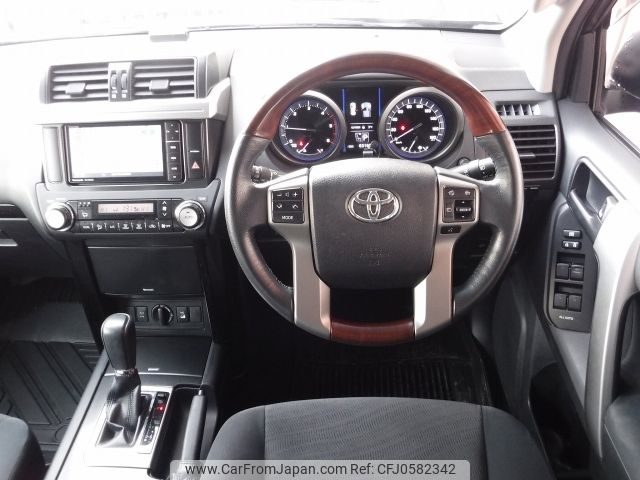 toyota land-cruiser-prado 2016 -TOYOTA--Land Cruiser Prado LDA-GDJ150W--GDJ150-0010146---TOYOTA--Land Cruiser Prado LDA-GDJ150W--GDJ150-0010146- image 2