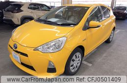 toyota aqua 2014 AF-NHP10-2352915