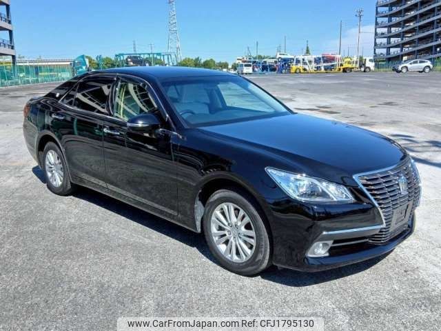 toyota crown 2014 CFJ1795130 image 1