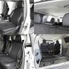 toyota sienna 2011 quick_quick_9999_5TDXK3DC7BS150525 image 11