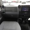 toyota landcruiser-70 2014 23121110 image 29