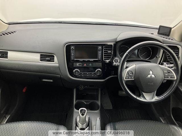 mitsubishi outlander-phev 2013 -MITSUBISHI--Outlander PHEV DLA-GG2W--GG2W-0007005---MITSUBISHI--Outlander PHEV DLA-GG2W--GG2W-0007005- image 2