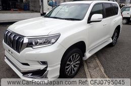 toyota land-cruiser-prado 2017 25010708