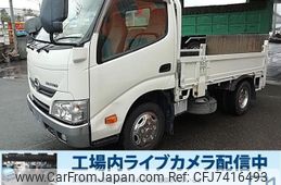 hino dutro 2016 GOO_NET_EXCHANGE_0803382A30220408W003