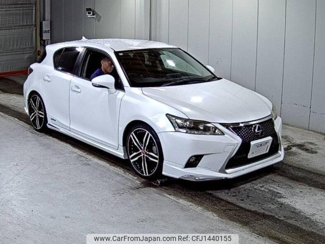 lexus ct 2012 CFJ1440155 image 1