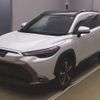 toyota corolla-cross 2022 CFJ1648261 image 1