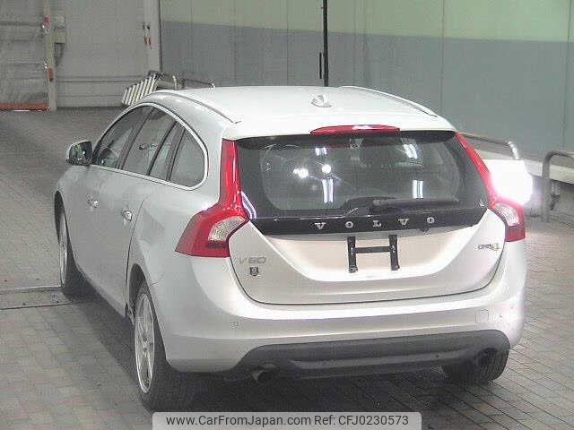 volvo v60 2011 -VOLVO--Volvo V60 FB4164T--B1021387---VOLVO--Volvo V60 FB4164T--B1021387- image 2