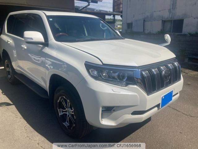 toyota land-cruiser-prado 2018 CFJ1656968 image 2