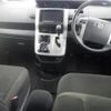 toyota voxy 2010 -TOYOTA--Voxy ZRR70G-0335989---TOYOTA--Voxy ZRR70G-0335989- image 4