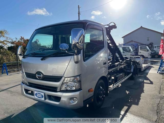 hino dutro 2014 CFJ0551950 image 1
