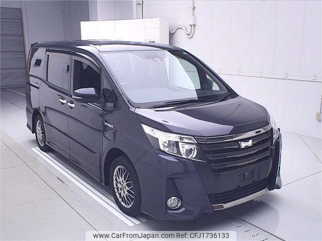 toyota noah 2016 CFJ1736133 image 1