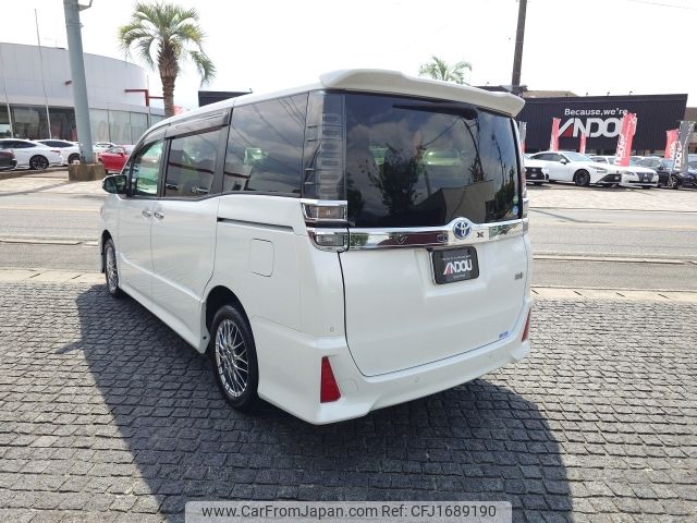 toyota voxy 2021 CFJ1689190 image 2