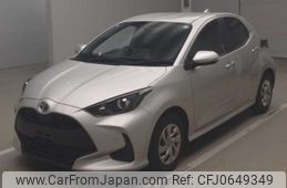 toyota yaris 2021 -TOYOTA--Yaris 6AA-MXPH10--MXPH10-2060215---TOYOTA--Yaris 6AA-MXPH10--MXPH10-2060215-