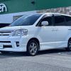 toyota noah 2004 CFJ1876369 image 13