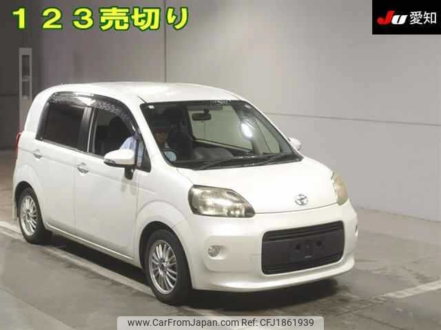 toyota porte 2012 CFJ1861939 image 1