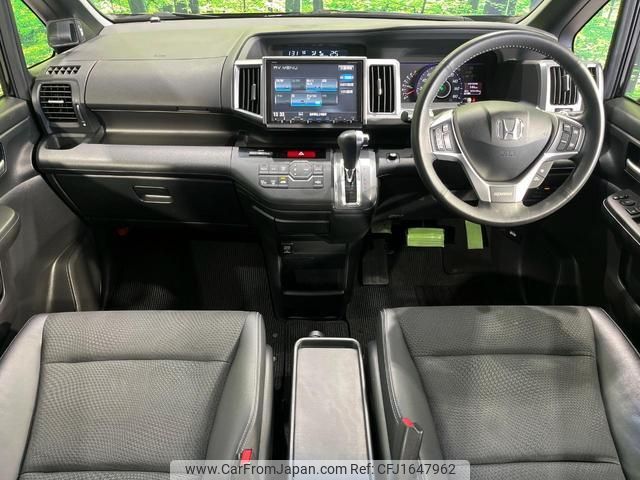 honda stepwagon-spada 2013 CFJ1647962 image 2