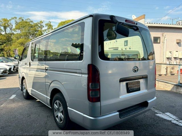 toyota hiace-van 2006 CFJ1808949 image 2
