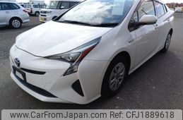toyota prius 2016 CFJ1889618