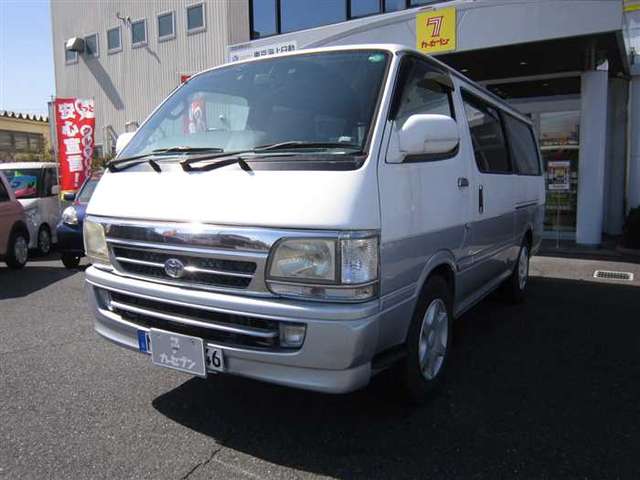 toyota hiace-van 2003 180309113304 image 1